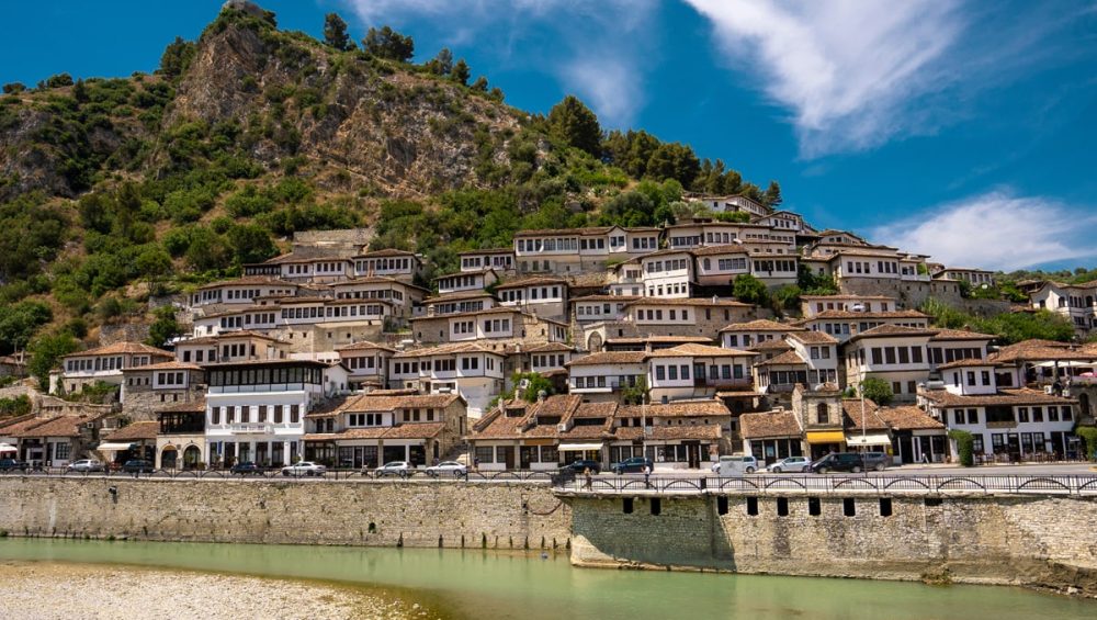 Tour Operator in Albania - Star Tours Albania - Travel Agency Tirana - Car Rental Albania - Balkan Tour Operator, Travel Packages