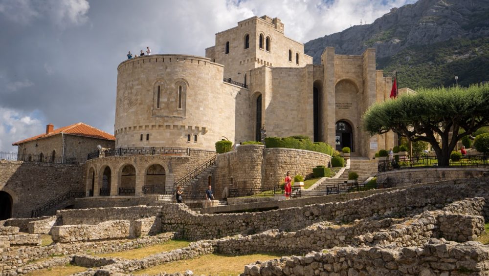 Tour Operator in Albania - Star Tours Albania - Travel Agency Tirana - Car Rental Albania - Balkan Tour Operator, Travel Packages